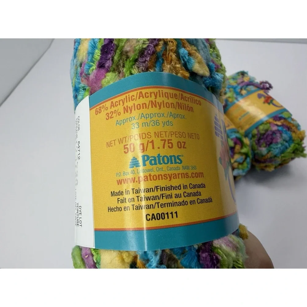 Patons Ci Ci Yarn Lot 4 Super Bulky Pom Pom Novelty Multicolor Parade